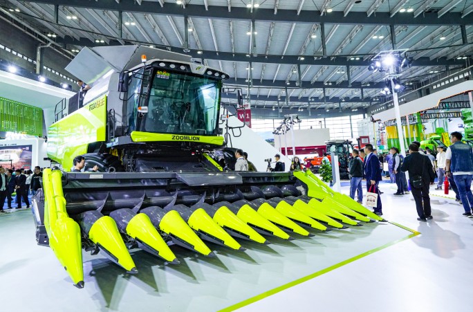 中联重科TF220智能谷物联合收获机